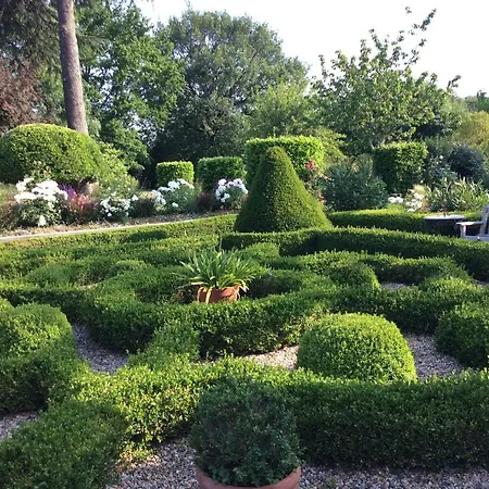 Le Manoir De Juillereau 迪拉斯